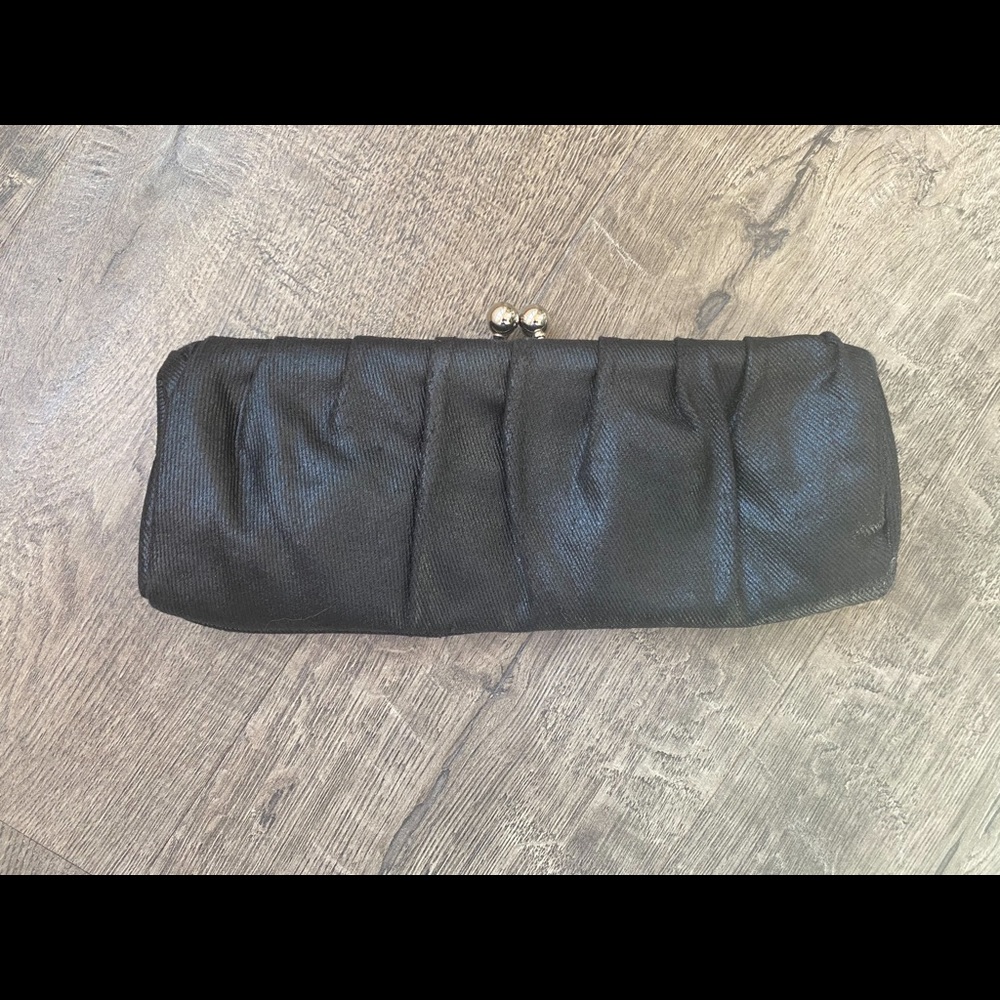 Versatile Classic Black Clutch
